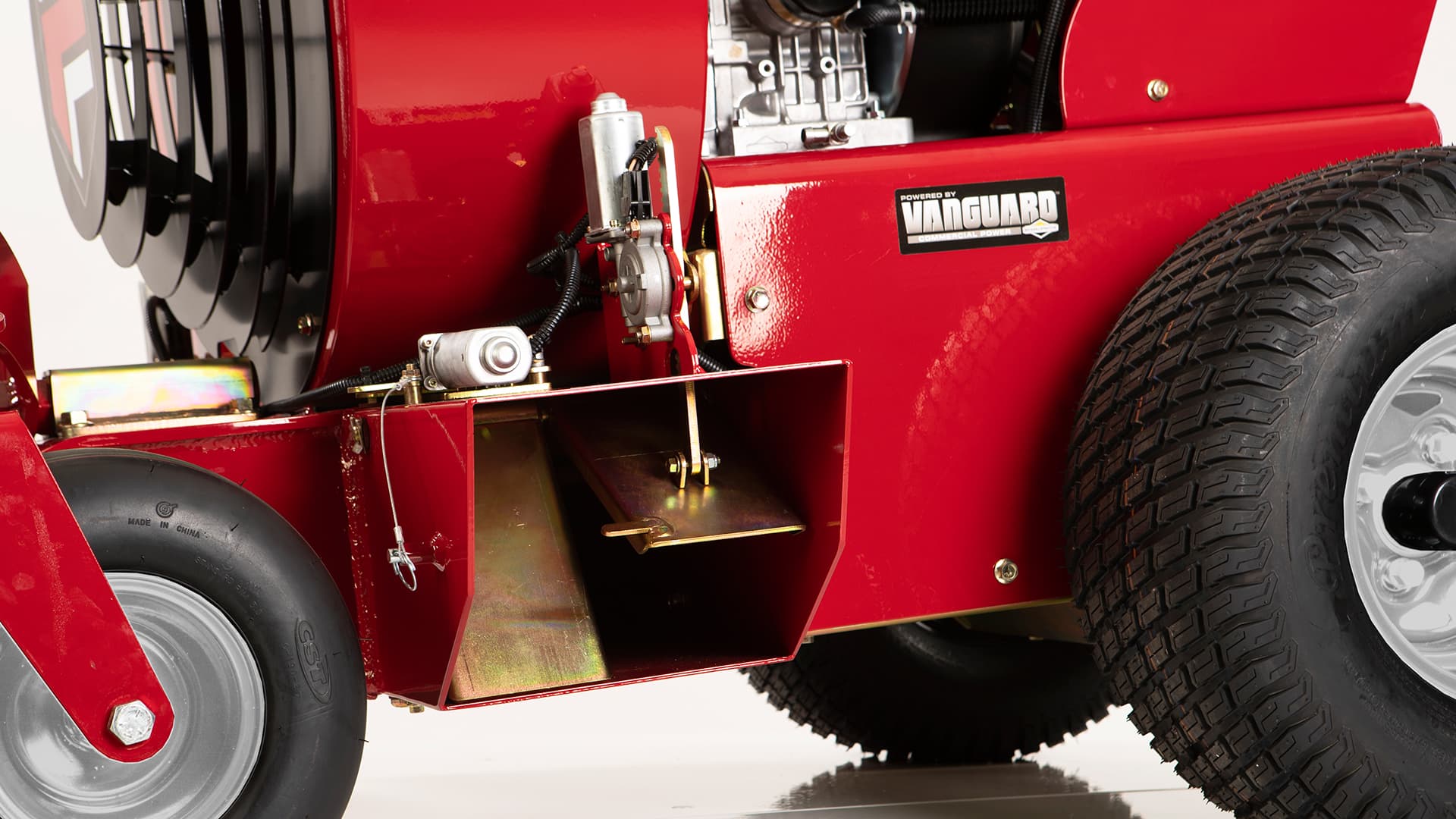 Ferris FB3000 Hurricane™ — deck, Vanguard® V-Twin — view 5