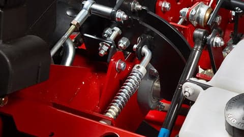 Ferris IS® 2600 Series — 61" deck, Yanmar Diesel — view 15