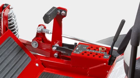 Ferris IS® 2600 Series — 61" deck, Yanmar Diesel — view 13